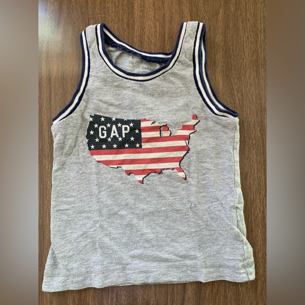GAP Gray Tank Top with USA Map Design